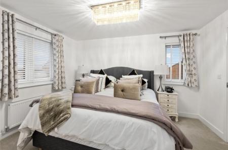 3 bedroom Detached house to let in Marion Avenue, Sleaford, NG34