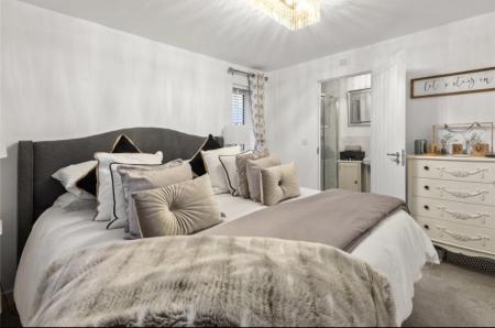 3 bedroom Detached house to let in Marion Avenue, Sleaford, NG34