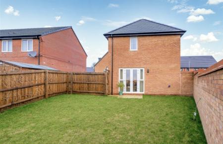 3 bedroom Detached house to let in Marion Avenue, Sleaford, NG34