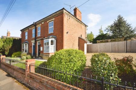 3 bedroom Semi-detached house for sale in Birthorpe Road, Billingborough, Sleaford