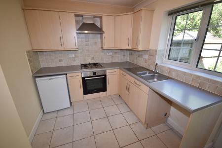 2 bedroom Terraced House to let in Oatfield Way, Heckington, NG34