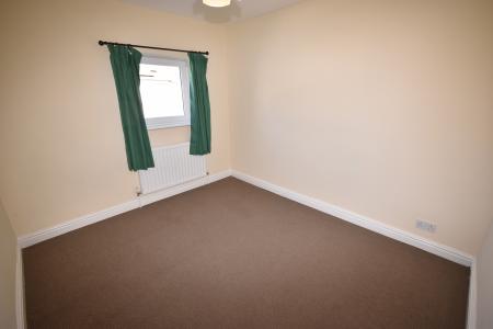 2 bedroom Flat to let in Thomas Street, Sleaford, NG34