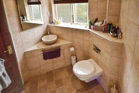 4 bedroom Detached house for sale in St. Edmunds Road, Sleaford