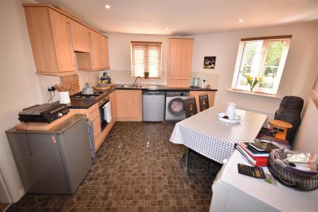 2 bedroom Flat for sale in Kinross Road, Sleaford