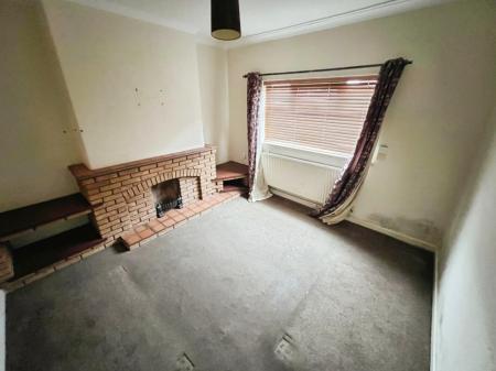 2 bedroom House for sale in Cross Street, Lincoln