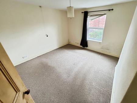 2 bedroom House for sale in Cross Street, Lincoln