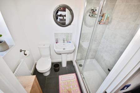 3 bedroom Detached house to let in Whittle Road, Sleaford, NG34