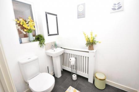 4 bedroom Detached house for sale in Whittle Road, Holdingham, Sleaford