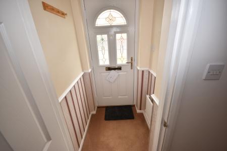 3 bedroom Semi-detached house to let in Mulberry Close, Sleaford, NG34