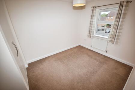 3 bedroom End of terrace house for sale in Pentland Drive, Sleaford
