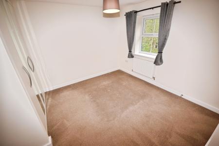 3 bedroom End of terrace house for sale in Pentland Drive, Sleaford