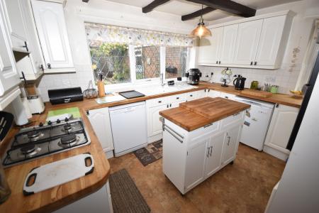 3 bedroom Detached house for sale in Main Street, North Kyme, Lincoln