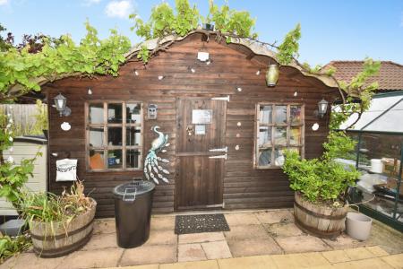 3 bedroom Detached house for sale in Main Street, North Kyme, Lincoln