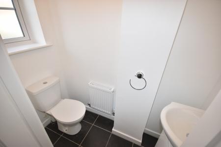 3 bedroom Semi-detached house to let in Finch Drive, Sleaford, NG34