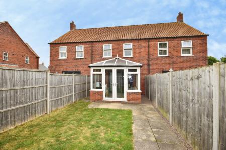 2 bedroom Terraced House for sale in Dickinson Road, Heckington, Sleaford