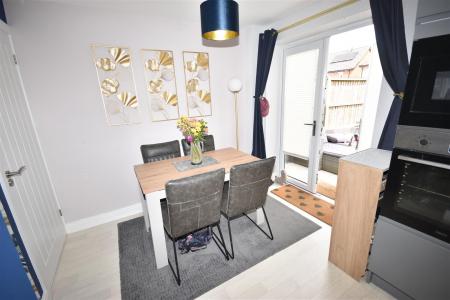 3 bedroom Semi-detached house for sale in Hoplands Road, Coningsby, Lincoln