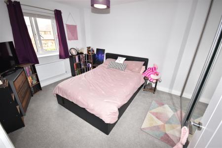 3 bedroom Semi-detached house for sale in Hoplands Road, Coningsby, Lincoln