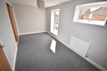 3 bedroom End of terrace house to let in Electric Station Road, Sleaford, NG34