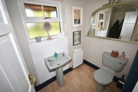 4 bedroom Detached bungalow for sale in Brauncewell, Lincoln