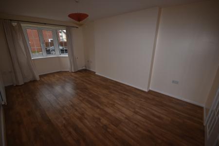 4 bedroom Detached house to let in Cherry Tree Crescent, Cranwell, NG34