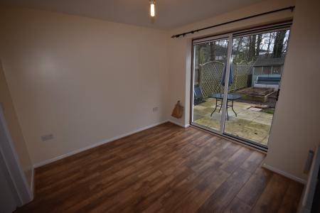 4 bedroom Detached house to let in Cherry Tree Crescent, Cranwell, NG34