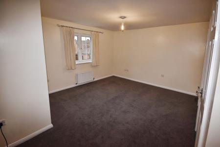 4 bedroom Detached house to let in Cherry Tree Crescent, Cranwell, NG34