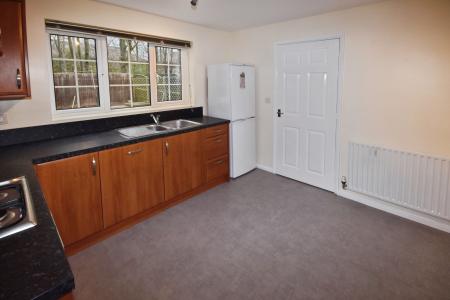4 bedroom Detached house to let in Cherry Tree Crescent, Cranwell, NG34