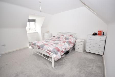 4 bedroom Detached house for sale in Whittle Road, Holdingham, Sleaford