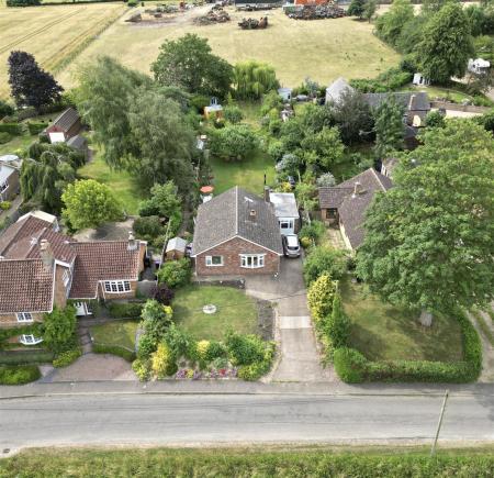 3 bedroom Detached bungalow for sale in West Road, Pointon, Sleaford