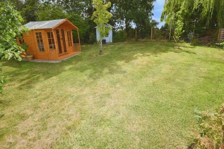 3 bedroom Detached bungalow for sale in West Road, Pointon, Sleaford