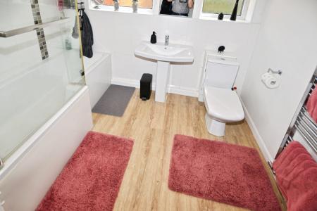 3 bedroom Detached bungalow for sale in West Road, Pointon, Sleaford