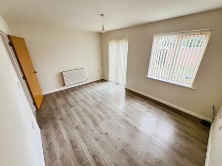3 bedroom Semi-detached house to let in Millview Road, Ruskington, NG34