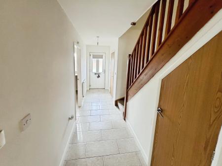 3 bedroom Semi-detached house to let in Millview Road, Ruskington, NG34