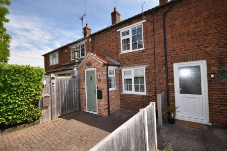 1 bedroom Terraced House for sale in Vine Street, Billingborough, Sleaford