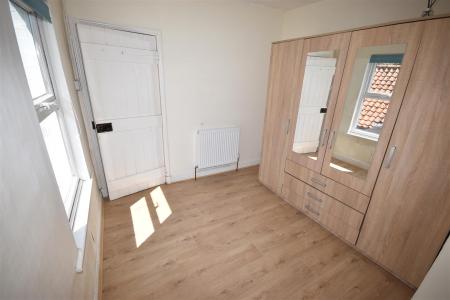 3 bedroom Semi-detached house for sale in Holme Lane, Ruskington, Sleaford