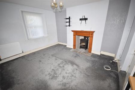 3 bedroom Semi-detached house for sale in Holme Lane, Ruskington, Sleaford