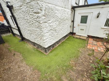 3 bedroom Semi-detached house for sale in Holme Lane, Ruskington, Sleaford