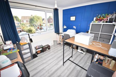 3 bedroom Semi-detached house for sale in Durham Avenue, Sleaford