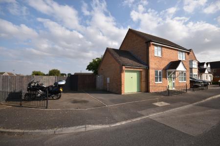 3 bedroom Detached house to let in Willow Lane, Billinghay, LN4