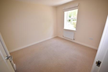 4 bedroom Town house to let in Arran Close, Greylees, Sleaford, NG34