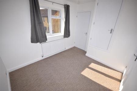2 bedroom Semi-detached house for sale in Truro Close, Sleaford