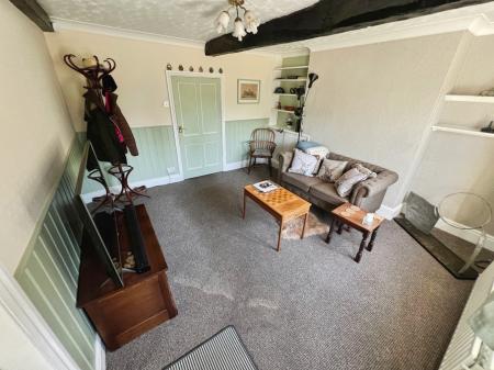 2 bedroom Semi-detached house for sale in Middle Street, Metheringham, Lincoln