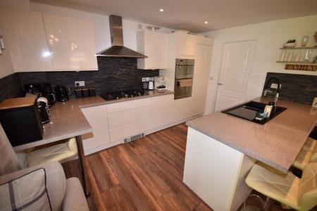 5 bedroom Town house to let in Murrayfield Avenue, Greylees, Sleaford, NG34