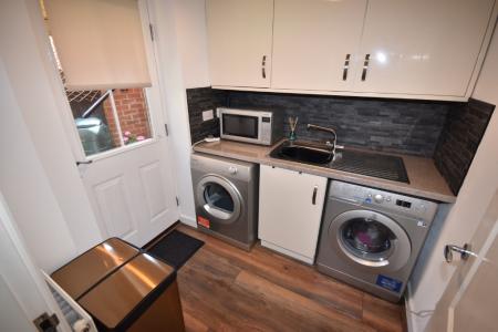 5 bedroom Town house to let in Murrayfield Avenue, Greylees, Sleaford, NG34