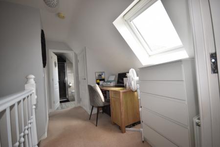 5 bedroom Town house to let in Murrayfield Avenue, Greylees, Sleaford, NG34