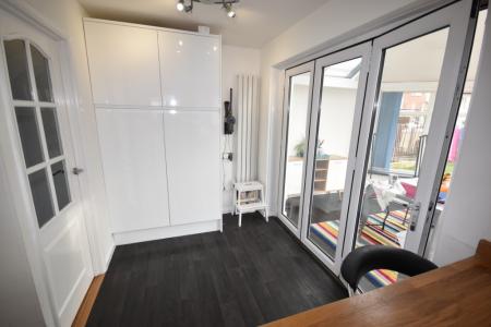 4 bedroom Detached house to let in Cliffe Avenue, Ruskington, NG34