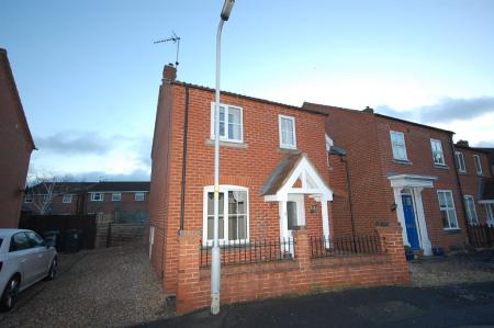 Falcon Way, Sleaford, NG34