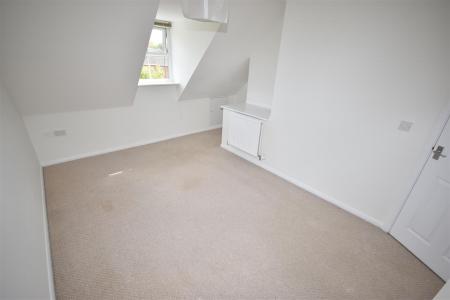 3 bedroom End of terrace house for sale in Kinross Road, Sleaford