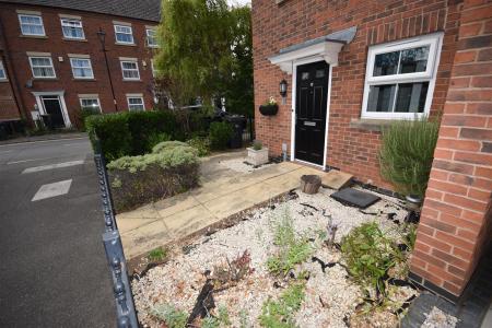 3 bedroom End of terrace house for sale in Kinross Road, Sleaford