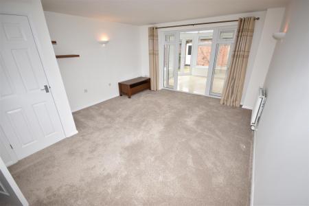 3 bedroom End of terrace house for sale in Kinross Road, Sleaford